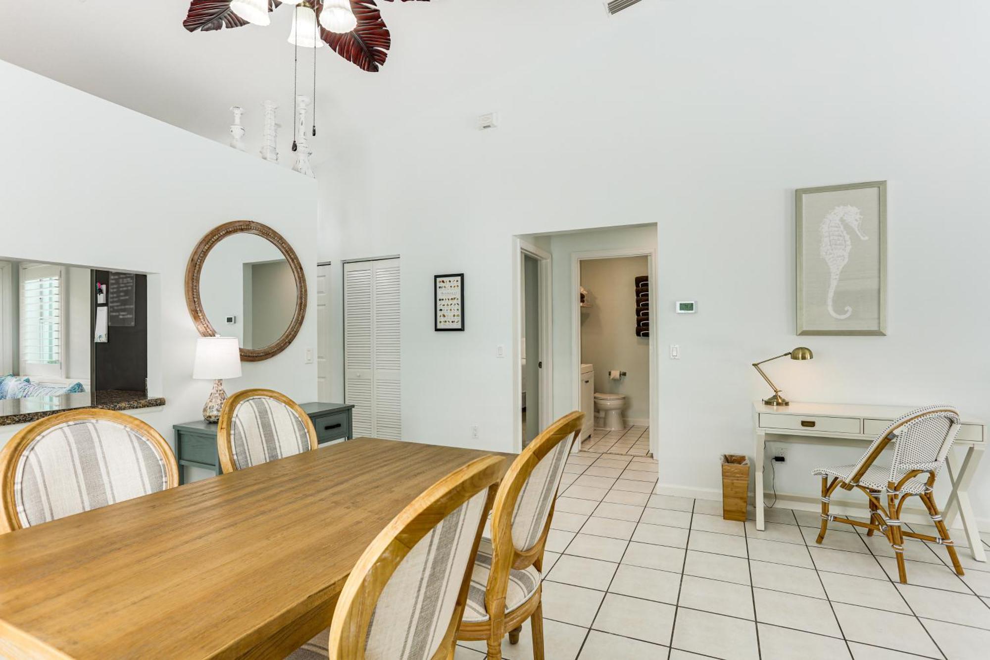 Coastal Villa With Private Yard And Heated Pool! ساوث بالم بيتش المظهر الخارجي الصورة